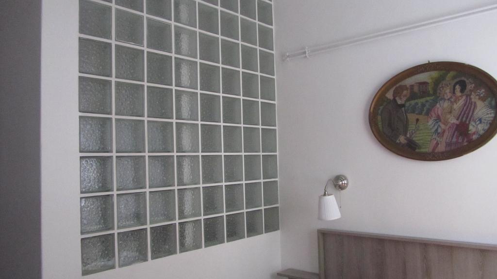Judy And Sandor Apartmen Budapest Exterior foto