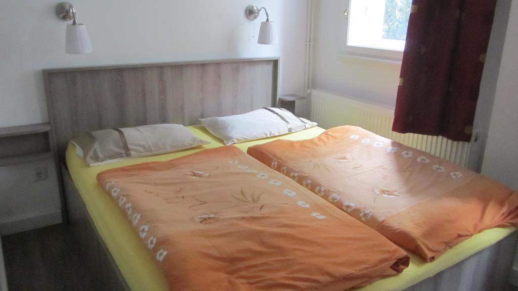 Judy And Sandor Apartmen Budapest Exterior foto